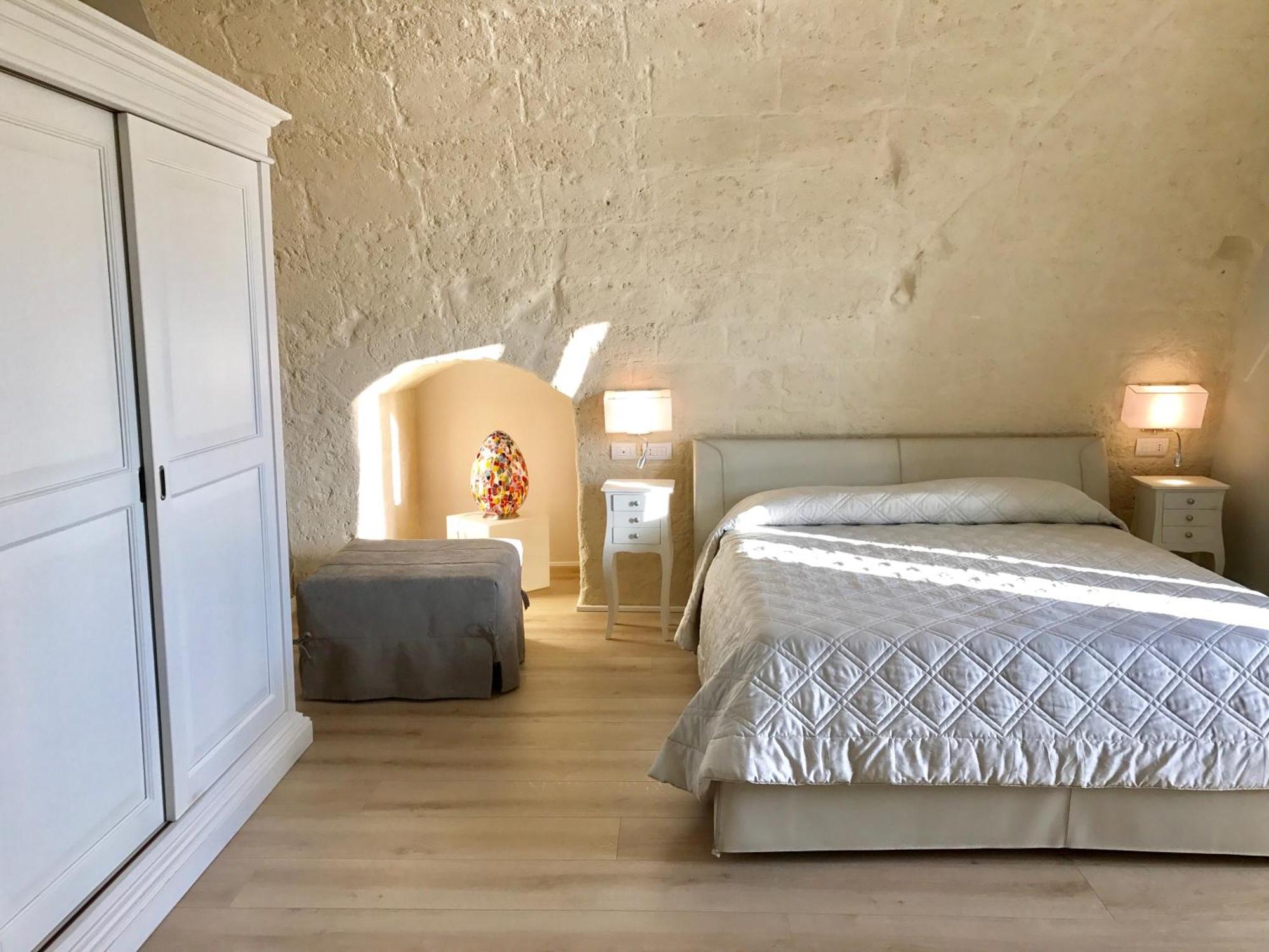 Tenuta Danesi - Camere - Appartamenti - Bubble Room Matera Kültér fotó
