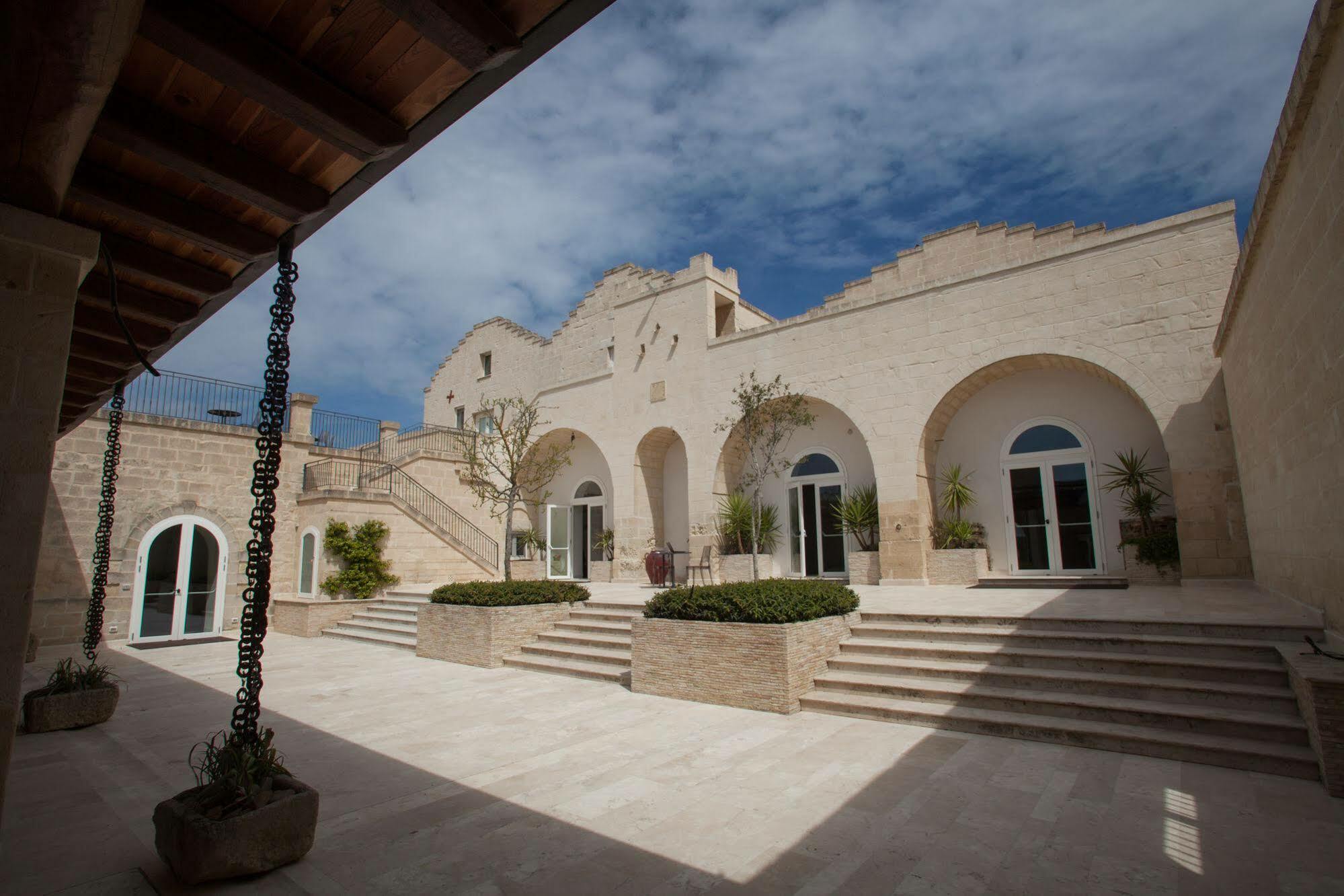 Tenuta Danesi - Camere - Appartamenti - Bubble Room Matera Kültér fotó